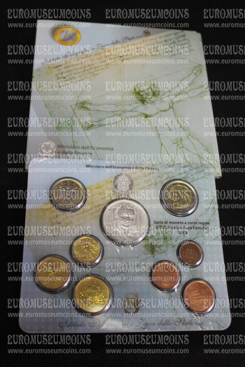 2005 Italia divisionale con 5 euro Fellini in argento FDC in folder ufficiale