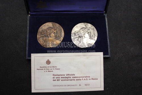 1976 San Marino FAO dittico medaglie
