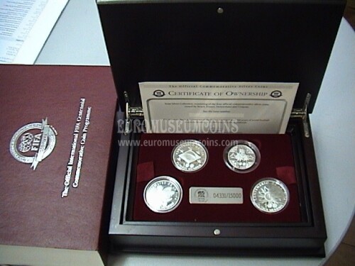 2004 Centenario FIFA cofanetto 4 monete argento proof