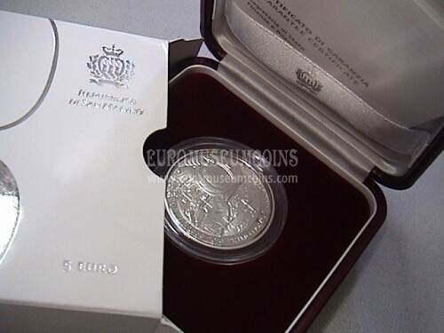 2019 San Marino 5 Euro PROOF Sbarco sulla Luna in argento con cofanetto  