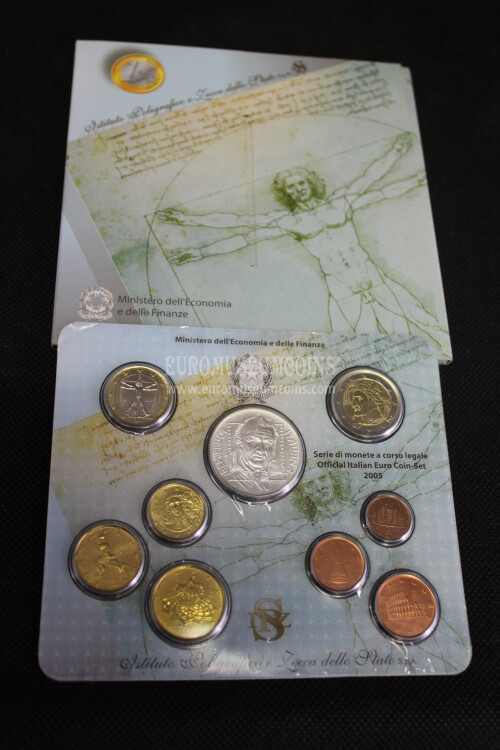 2005 Italia divisionale con 5 euro Fellini in argento FDC in folder ufficiale