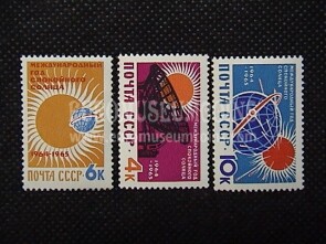 1964 U.R.S.S.francobolli Anno Internazionale del Sole 3 valori