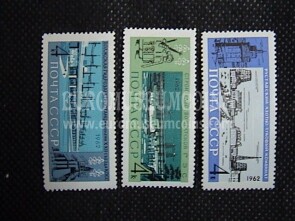 1962 U.R.S.S.francobolli Realizzazioni Sovietiche 3 valori  