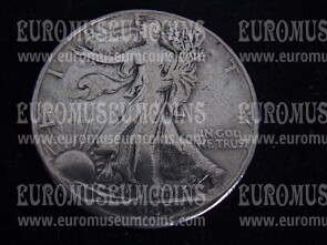 1945 Stati Uniti half dollar Walking Liberty in argento